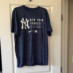 Nike Men's Blue New York Yankees Baseball Tee